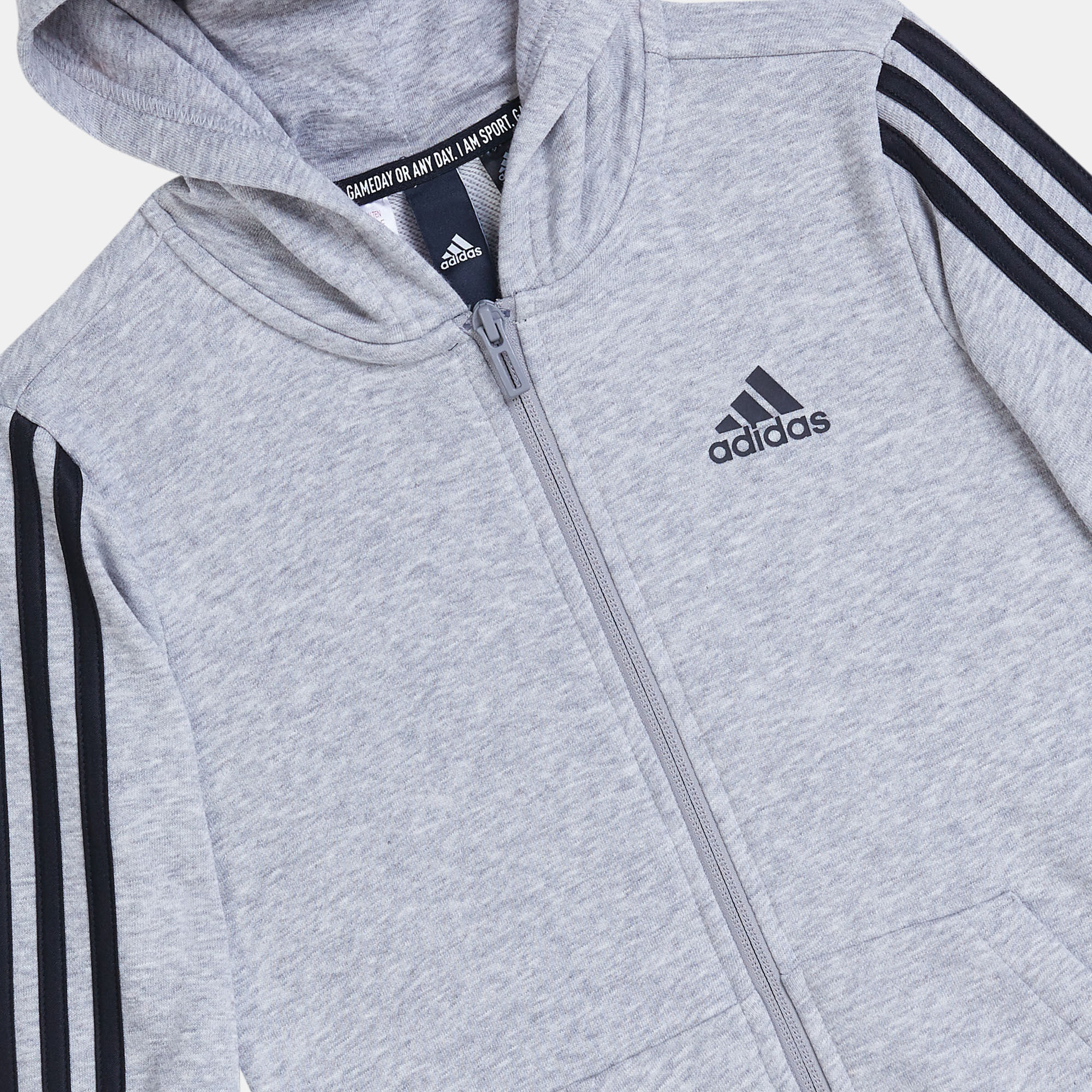 I am 2025 sport adidas