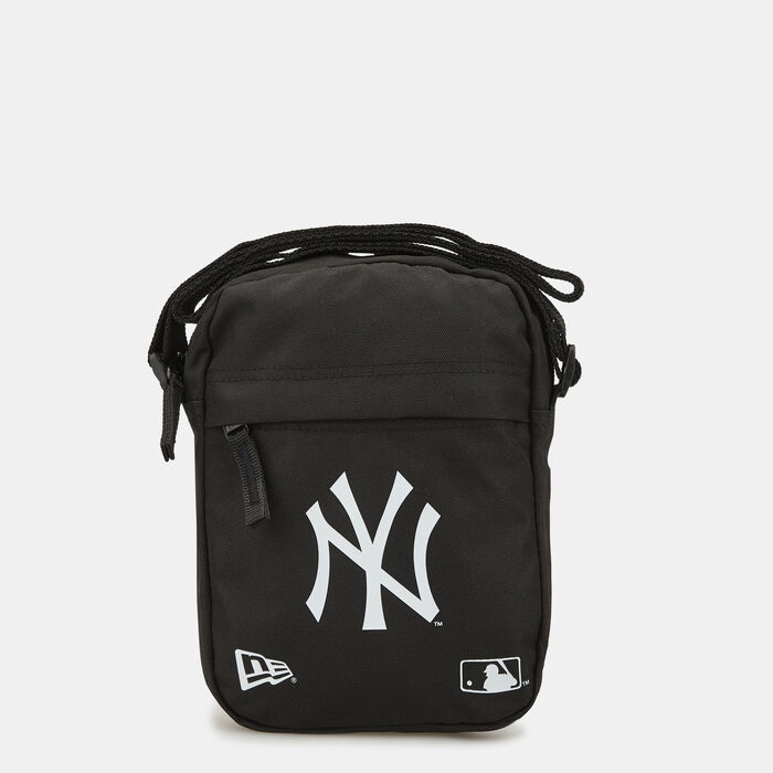 New Era Men's MLB New York Yankees Side Bag Black New Era Men's MLB New York Yankees Side Bag Black image number 0
