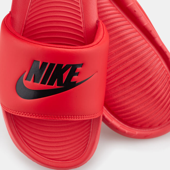 Nike Men's Victori One Slides Red Nike Men's Victori One Slides Red image number 2
