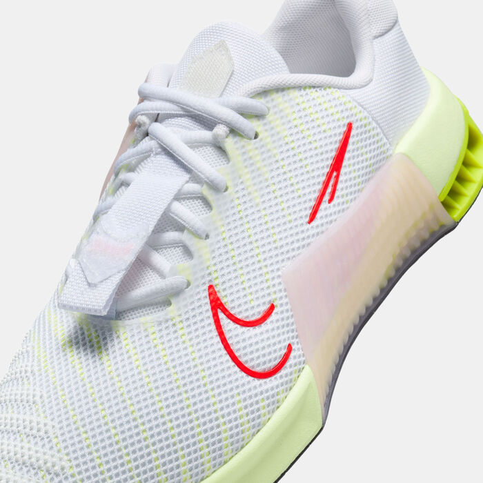 Nike Women's Metcon 9 Training Shoes White image number 4