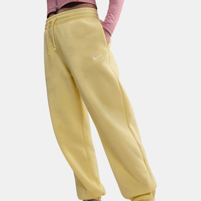 Nike Women's Sportswear Phoenix Fleece Sweatpants yellow Nike Women's Sportswear Phoenix Fleece Sweatpants yellow image number 3