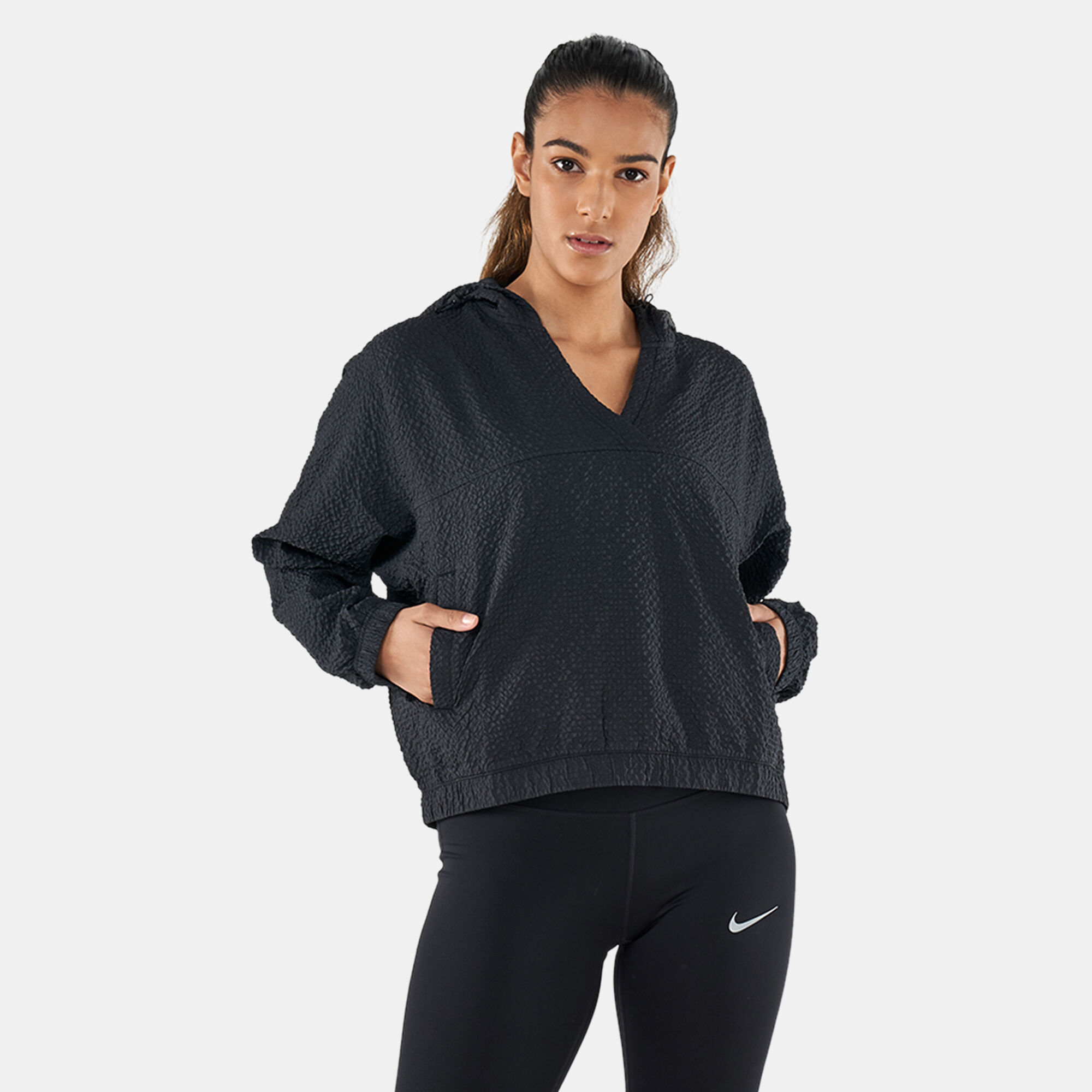 Buy Nike Women s Icon Clash Woven Running Pullover Jacket White in