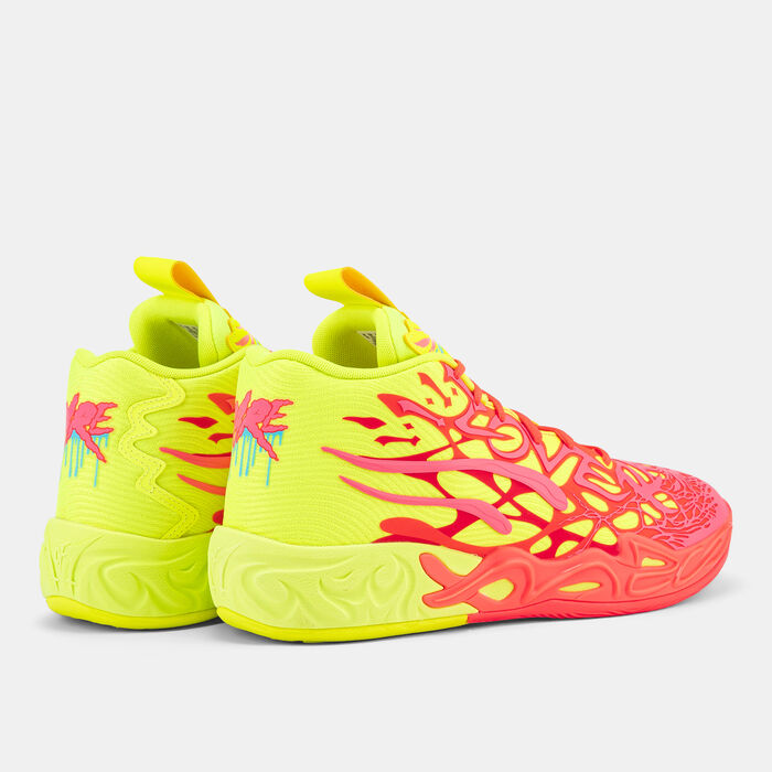 PUMA Men's Lamelo Ball MB.04 Love Basketball Shoes Pink PUMA Men's Lamelo Ball MB.04 Love Basketball Shoes Pink image number 2