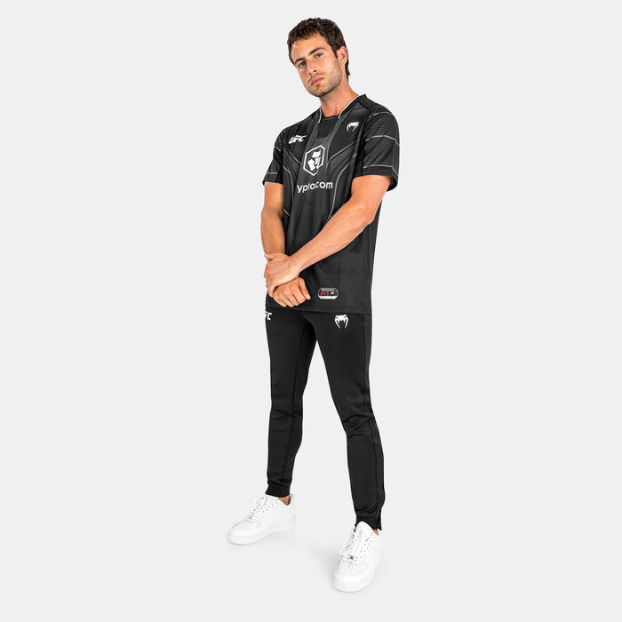 Venum Men's x UFC Authentic Fight Night 2.0 Walkout Jersey Venum Men's x UFC Authentic Fight Night 2.0 Walkout Jersey image number 2