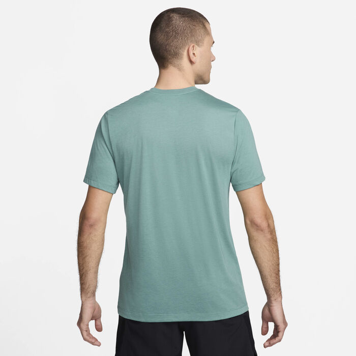 Nike Men’s Dri-FIT Training T-Shirt Green Nike Men’s Dri-FIT Training T-Shirt Green image number 1