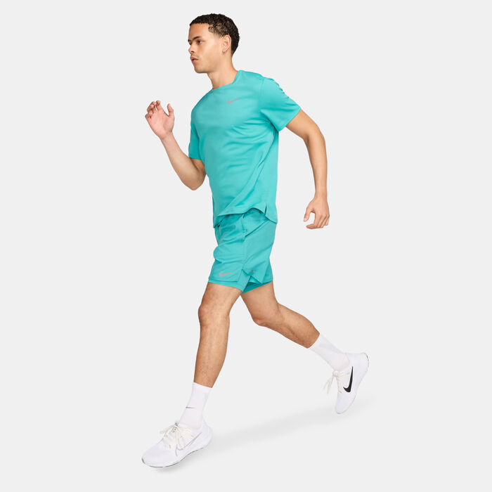 Nike Men's Miler Dri-FIT UV Running T-Shirt Blue image number 2