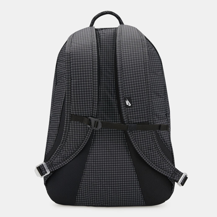 Nike Men's Hayward 2.0 Backpack (26L) Grey image number 1