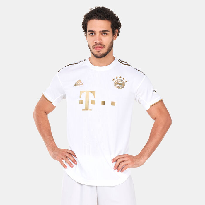 adidas Men's F.C. Bayern Away Original Jersey - 2022/23 White adidas Men's F.C. Bayern Away Original Jersey - 2022/23 White image number 0