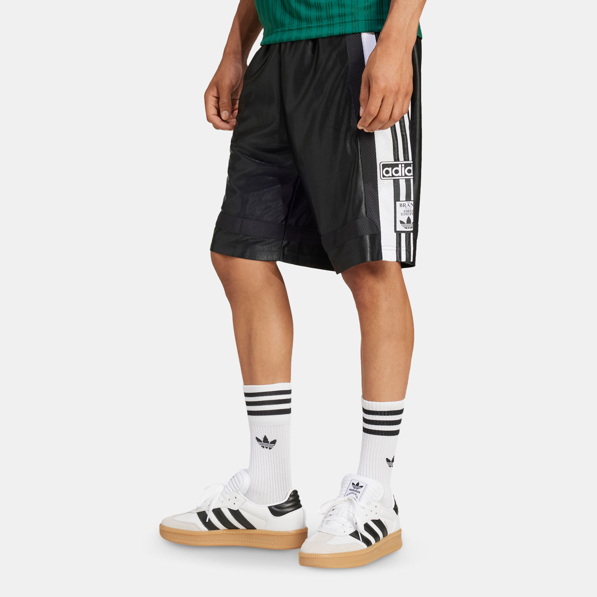 【関税込】adidas アディダス Originals Adibreak Shorts ロゴ Adidas Adibreak logo-patch Shorts | Black | FARFETCH