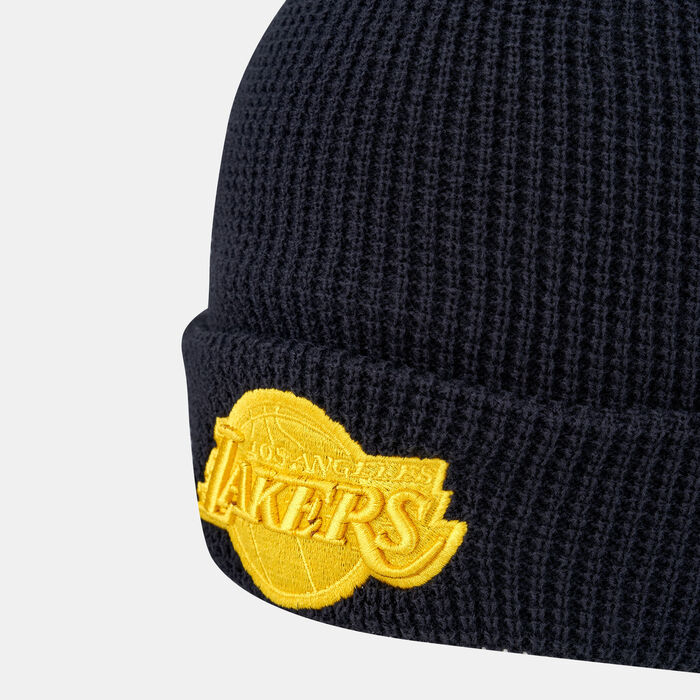 New Era Men's LA Lakers Beanie Blue image number 2