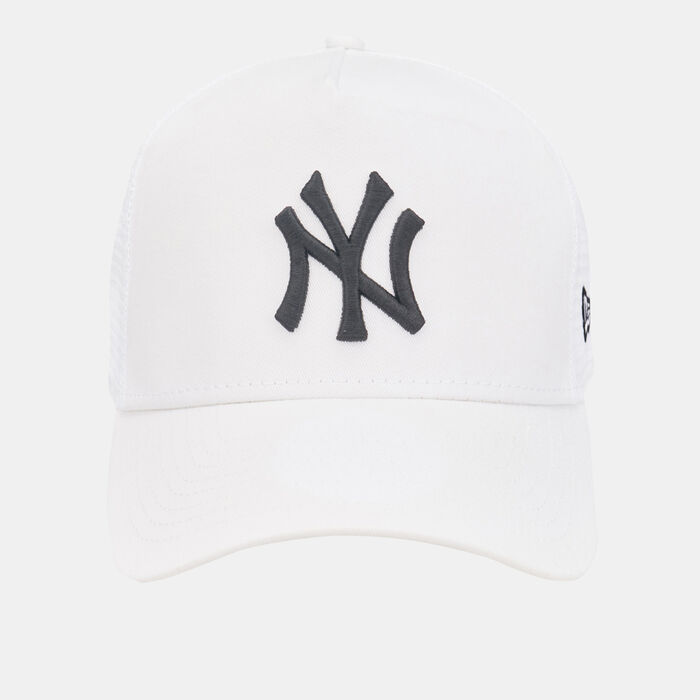 New Era Men's MLB New York Yankees A-Frame Trucker Cap White New Era Men's MLB New York Yankees A-Frame Trucker Cap White image number 0
