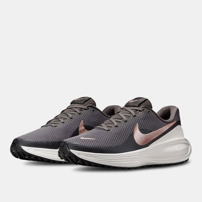 Nike Women's Revolution 8 Running Shoes Brown Nike Women's Revolution 8 Running Shoes Brown image number 1