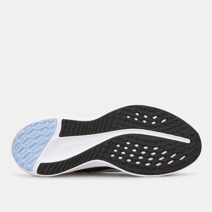 Nike Men's Quest 5 Road Running Shoe Black image number 4