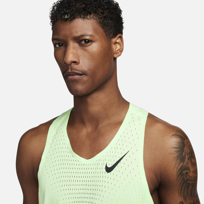 Nike Men's AeroSwift Dri-FIT ADV Running Vest Green image number 2
