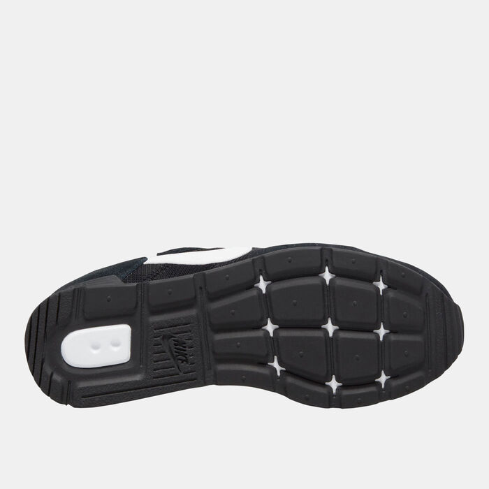 Nike Women's Venture Runner Shoe Black image number 5