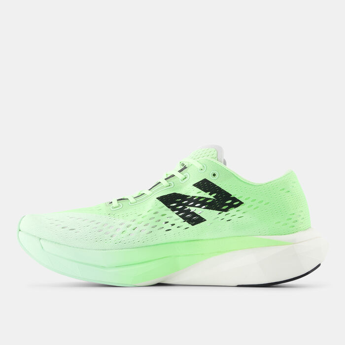 New Balance Men's FuelCell SuperComp Pacerv2 Shoes Green image number 2