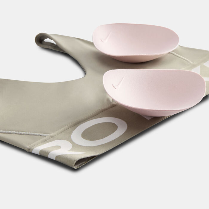 Nike Women's Pro Indy Plunge Medium-Support Sports Bra Green image number 5