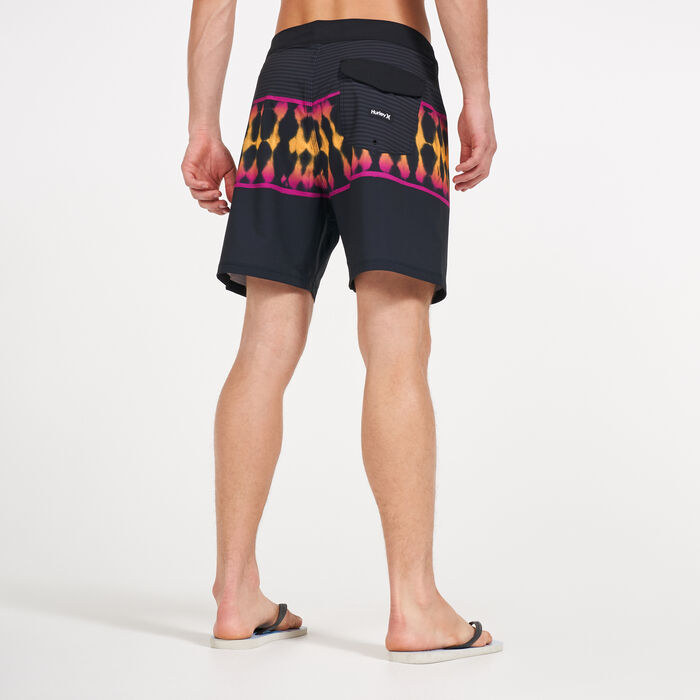 Men's Phantom Resist 18-Inch Boardshorts Men's Phantom Resist 18-Inch Boardshorts image number 1