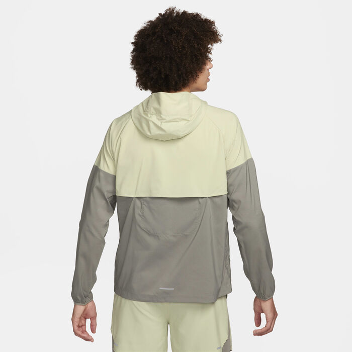 Nike Men's Windrunner Repel Running Jacket Green Nike Men's Windrunner Repel Running Jacket Green image number 1