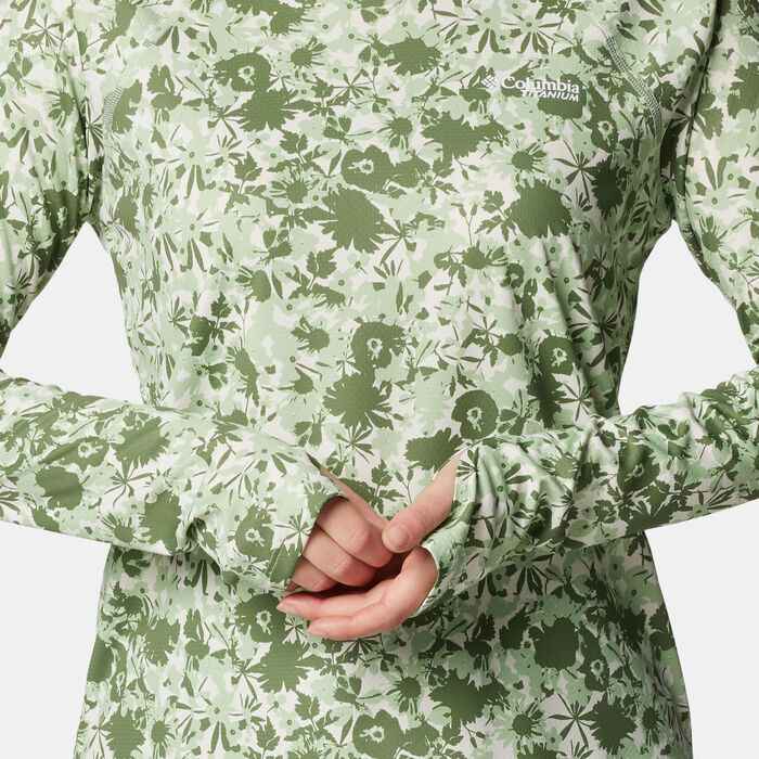 Columbia Women's Summit Valley Hiking Hoodie Green image number 3