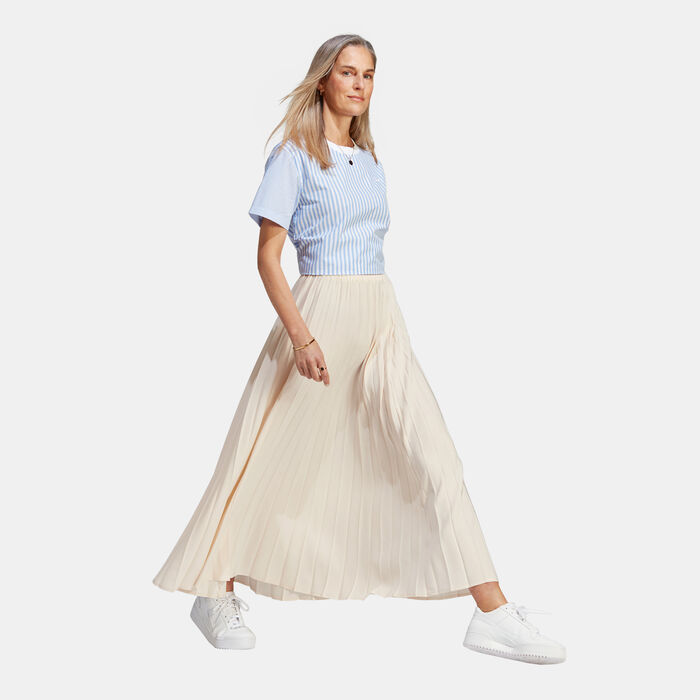 adidas Originals Women's Premium Essentials Poplin T-Shirt Blue adidas Originals Women's Premium Essentials Poplin T-Shirt Blue image number 2