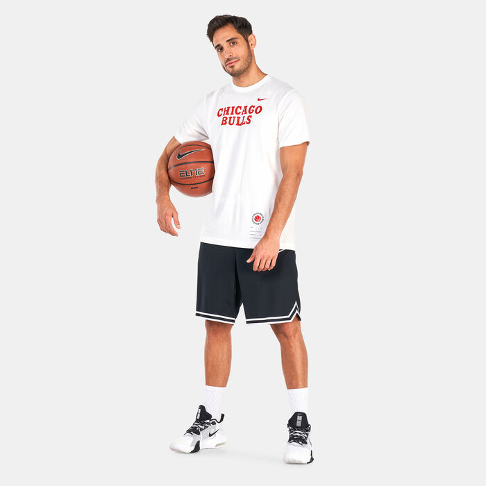 Nike Men's NBA Chicago Bulls T-Shirt White Nike Men's NBA Chicago Bulls T-Shirt White image number 2