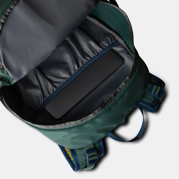 The North Face Basin Backpack Green The North Face Basin Backpack Green image number 4