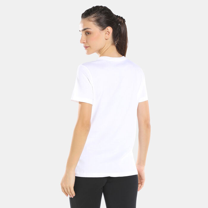 Nike Women's Sportswear Club T-Shirt White Nike Women's Sportswear Club T-Shirt White image number 1