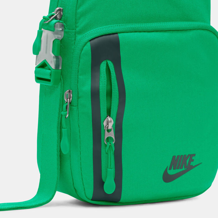 Nike Elemental Premium Crossbody Bag Green Nike Elemental Premium Crossbody Bag Green image number 3