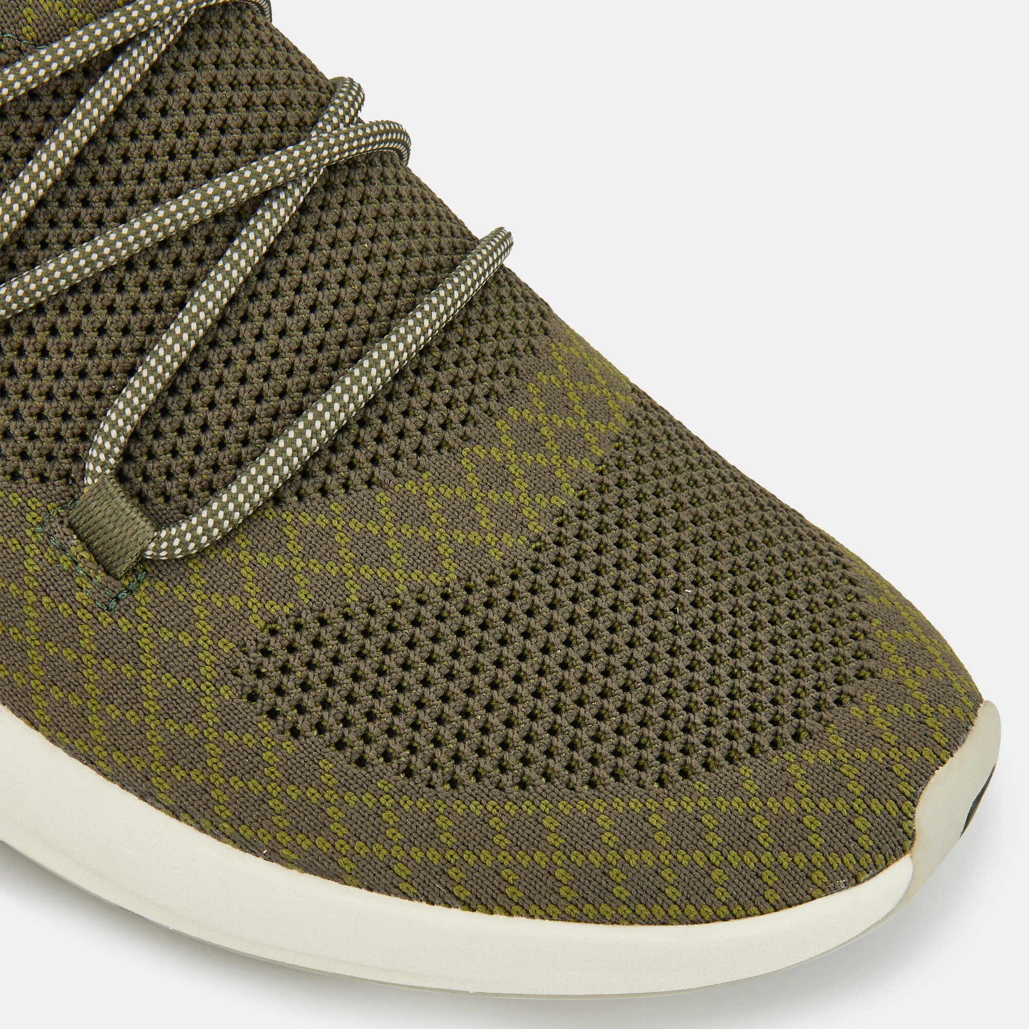Men s Flyroam Go Knit Oxford Shoe