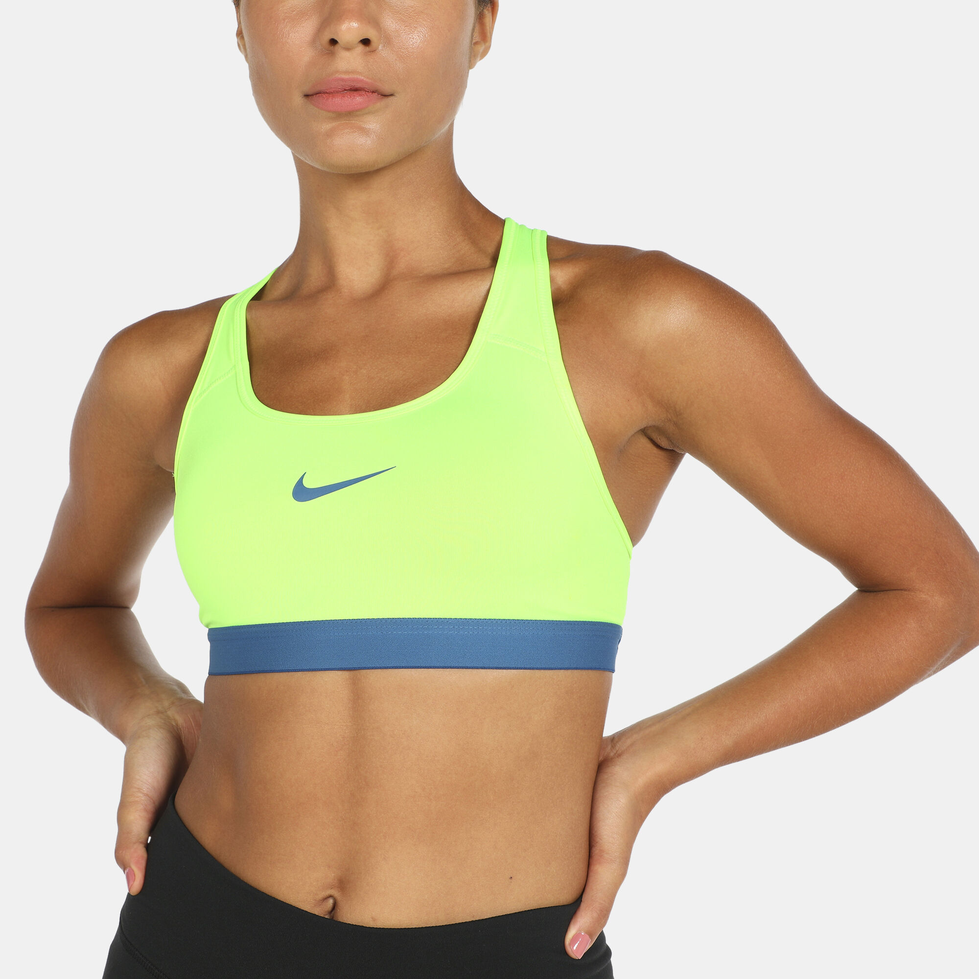 Nike women's classic sports bra 2025