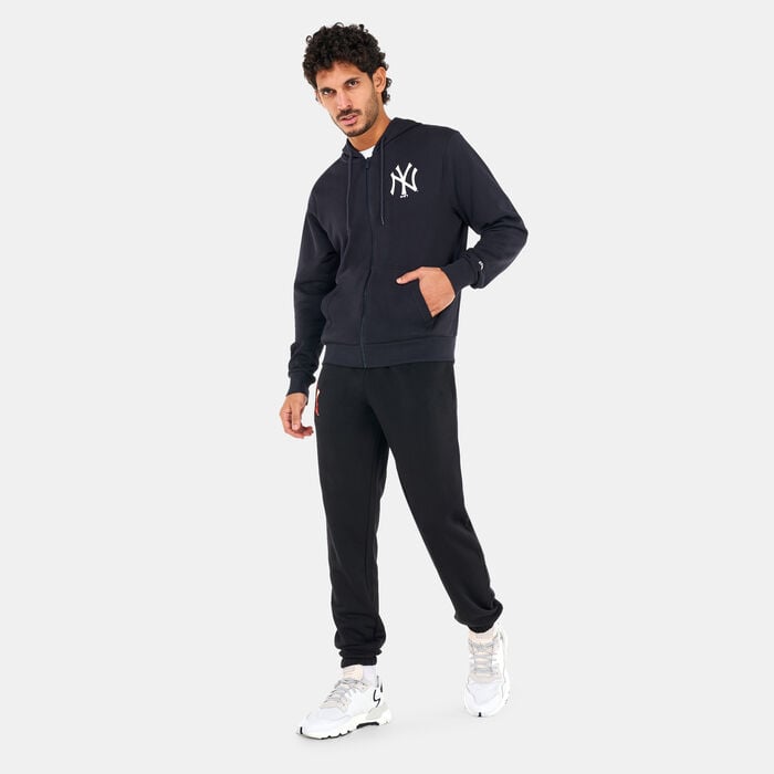 New Era Men's New York Yankees League Essential Hoodie Blue New Era Men's New York Yankees League Essential Hoodie Blue image number 2