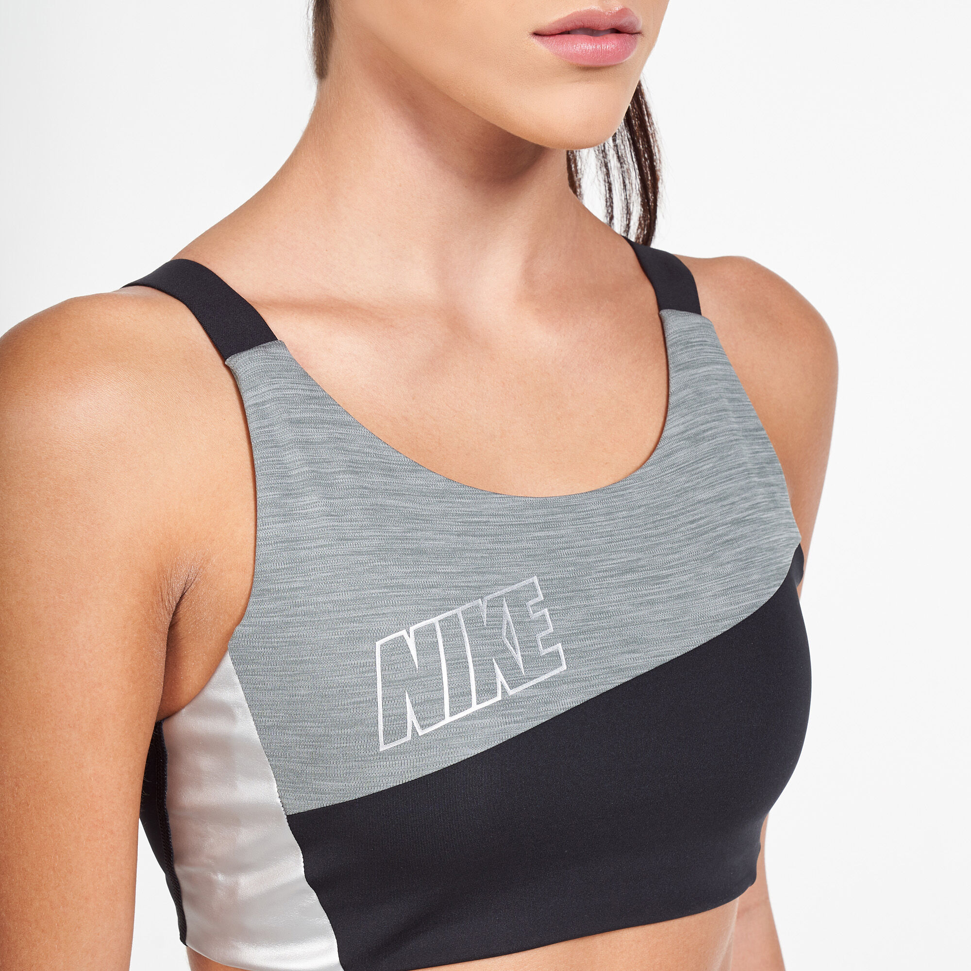 Nike top logo bra