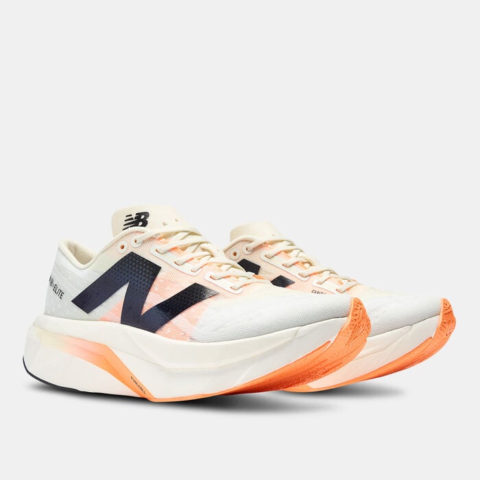 New Balance Women's FuelCell SuperComp Elite v4 Shoes White New Balance Women's FuelCell SuperComp Elite v4 Shoes White image number 1