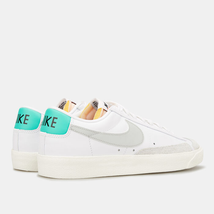 Nike Men's Blazer Low '77 Vintage Shoes White Nike Men's Blazer Low '77 Vintage Shoes White image number 2