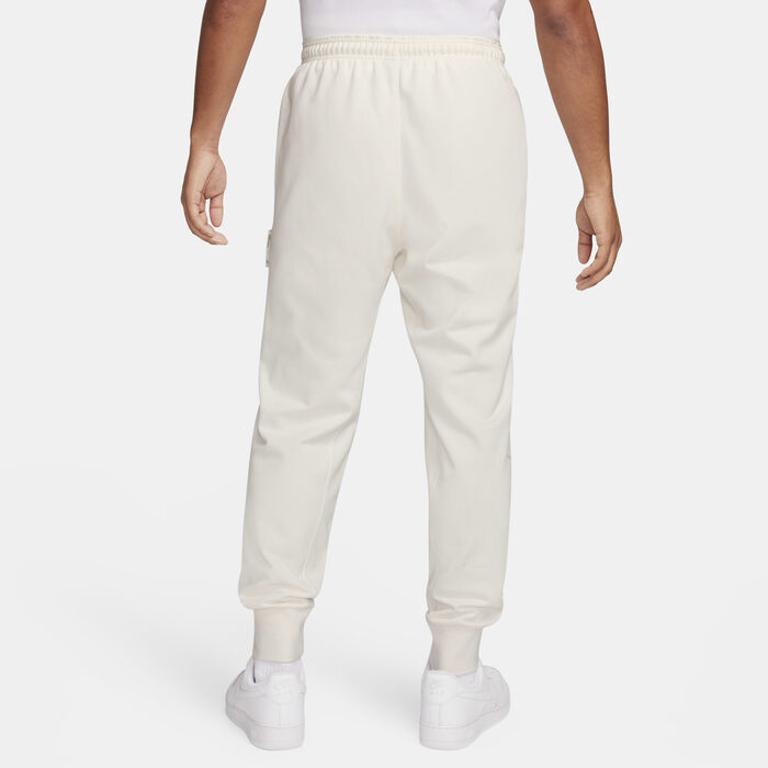 Nike Men's Ja Standard Issue Dri-FIT Basketball Trousers Ivory Nike Men's Ja Standard Issue Dri-FIT Basketball Trousers Ivory image number 1