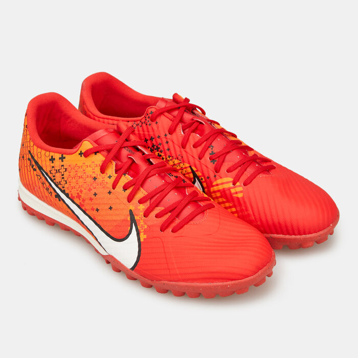 Nike Men's Vapor 15 Academy Mercurial Dream Speed Turf Ground Football Shoes Red Nike Men's Vapor 15 Academy Mercurial Dream Speed Turf Ground Football Shoes Red image number 2