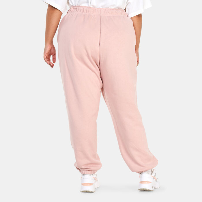 Nike Women's Sportswear Club Fleece Mid-Rise Oversized Track Pants (Plus Size) Pink Nike Women's Sportswear Club Fleece Mid-Rise Oversized Track Pants (Plus Size) Pink image number 1