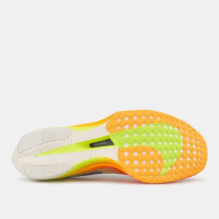 Nike Men's Vaporfly 3 Road Racing Shoes White Nike Men's Vaporfly 3 Road Racing Shoes White image number 4