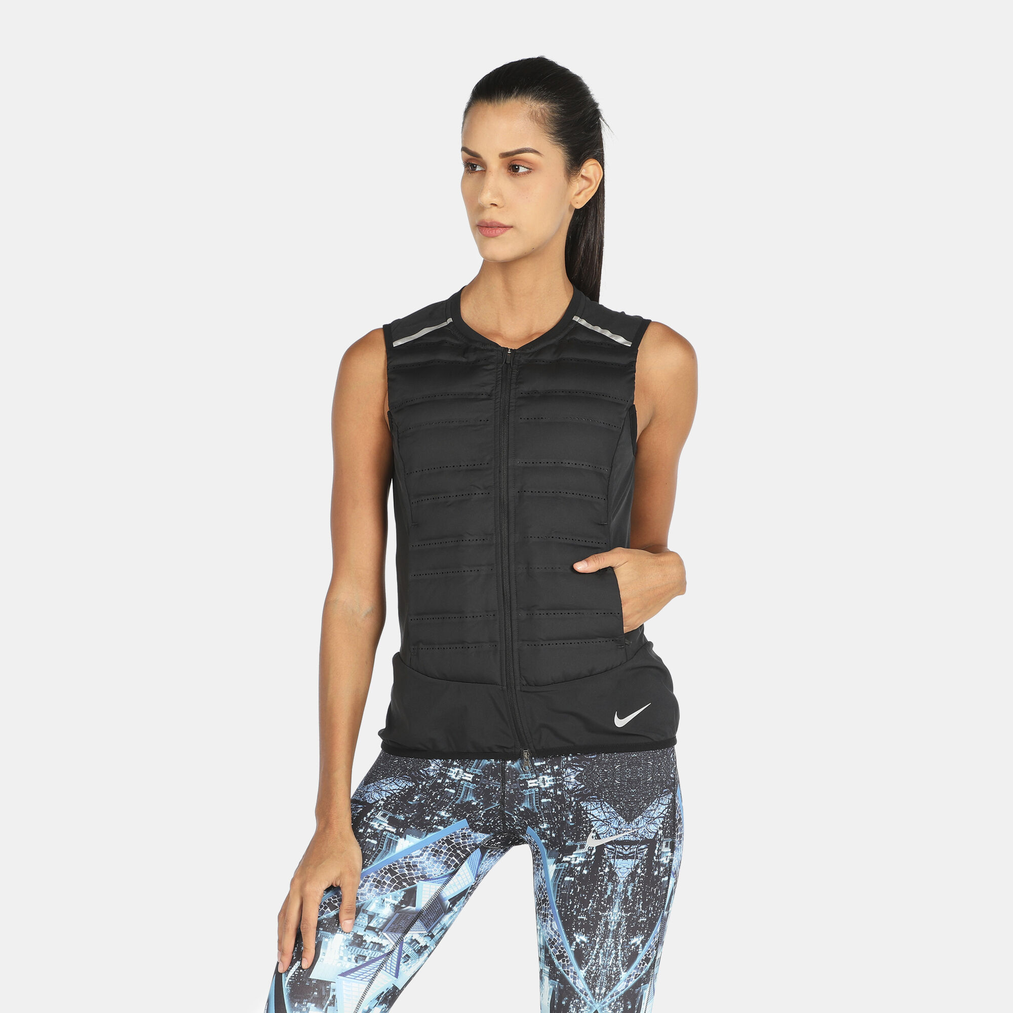 Nike aeroloft 800 women's running vest clearance