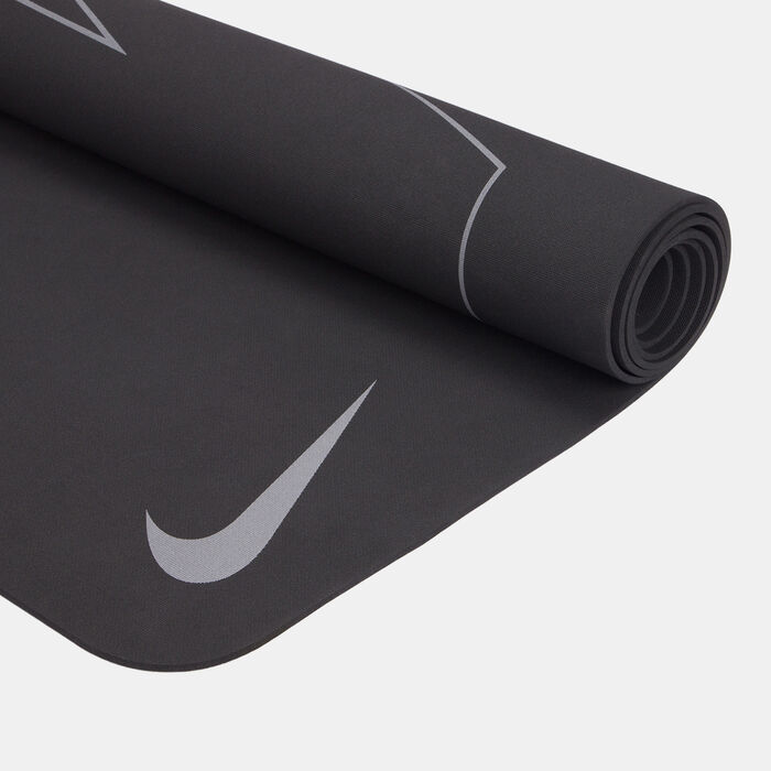 Nike Reversible Yoga Mat (4mm) Black Nike Reversible Yoga Mat (4mm) Black image number 1