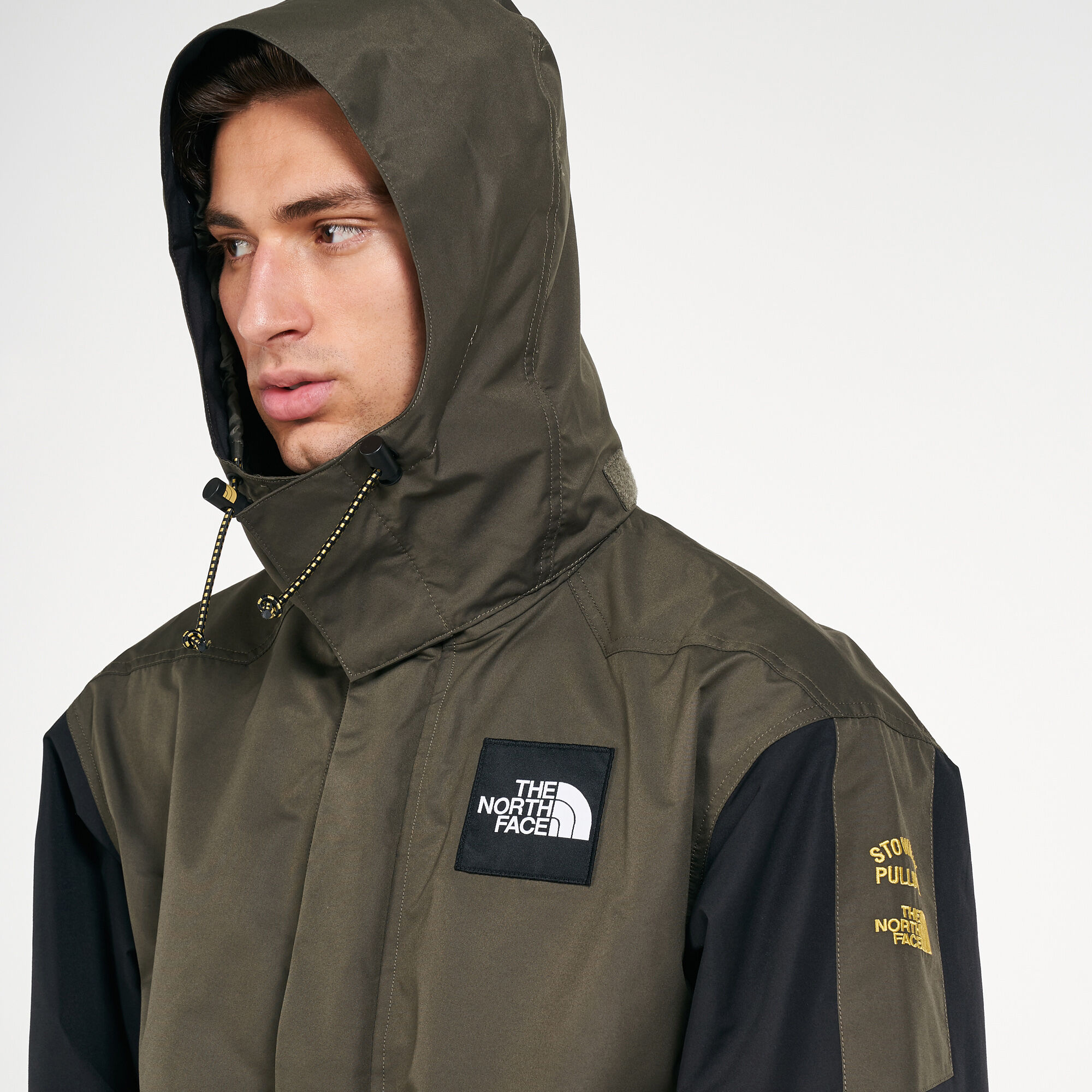 Buy The North Face Men s Headpoint Jacket Green in KSA SSS