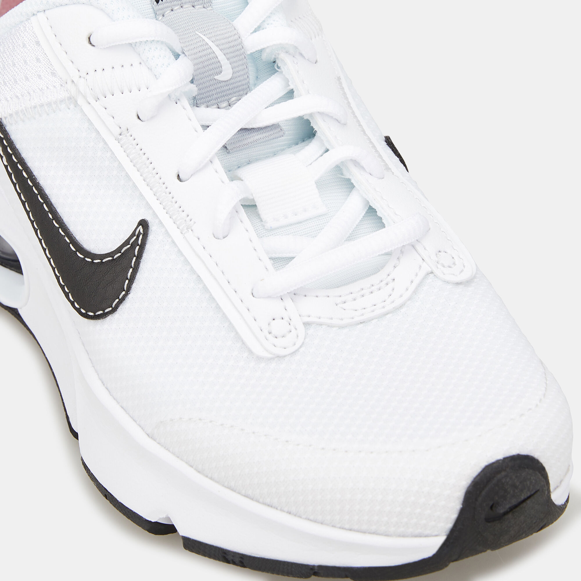 White nike air max for kids online