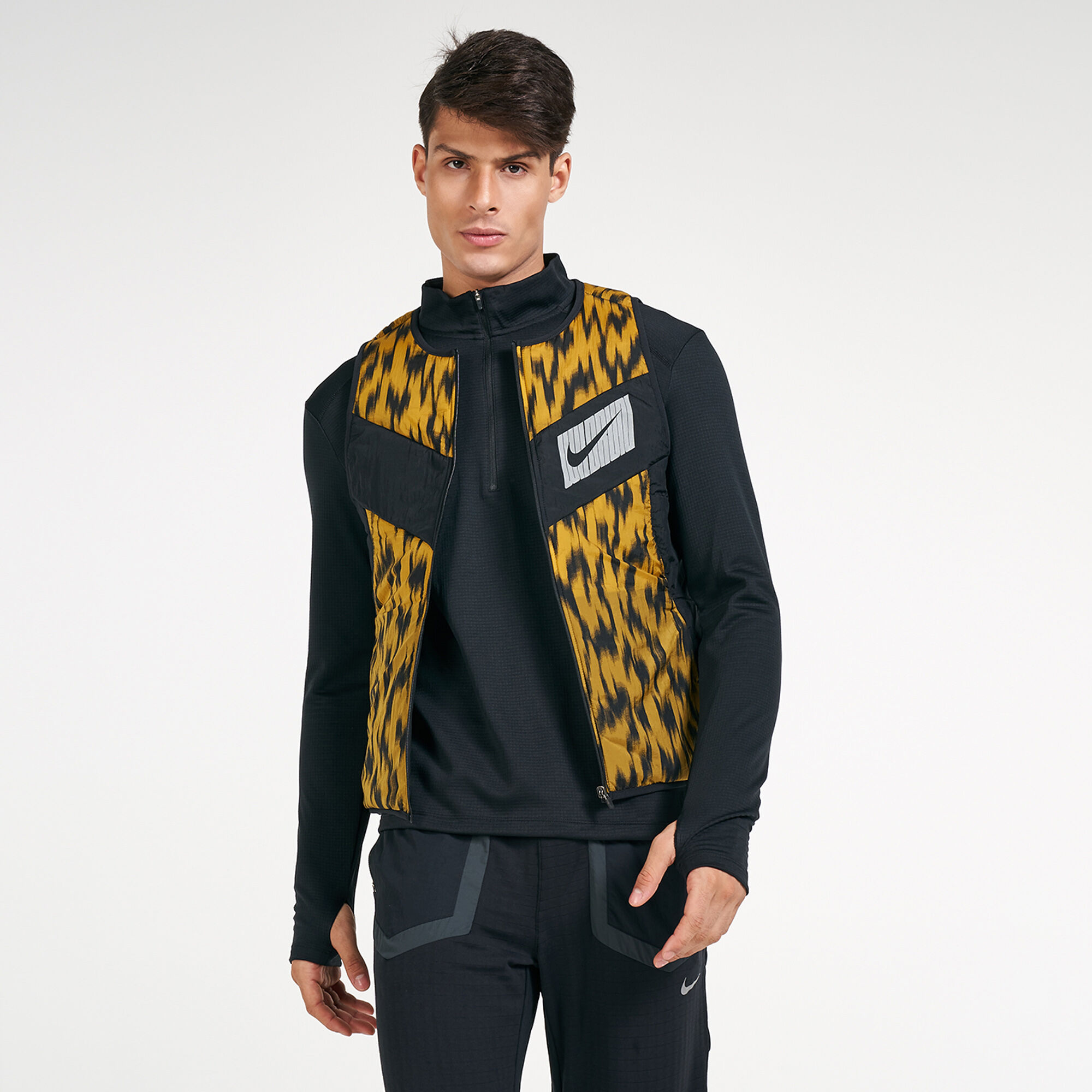Nike flash vest deals
