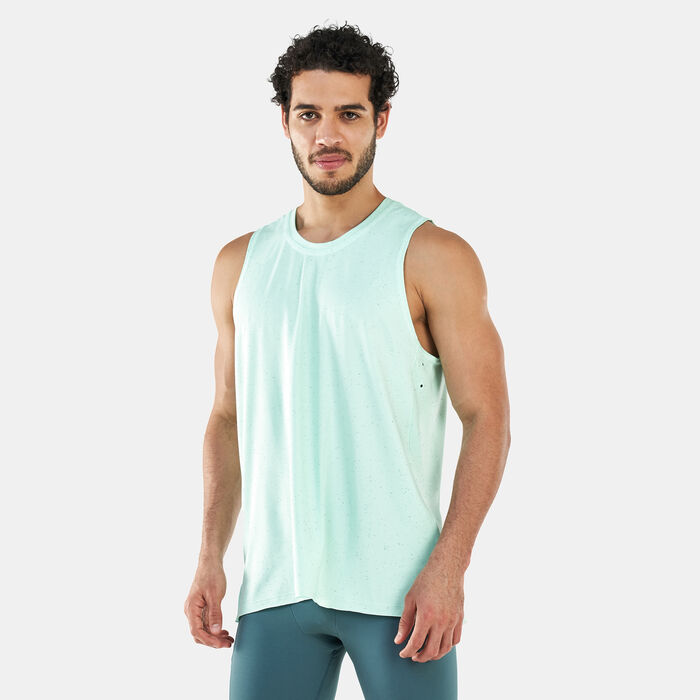 Nike Men's Yoga Tank Top Green Nike Men's Yoga Tank Top Green image number 0