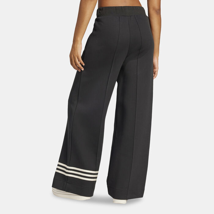 adidas Originals Women's Adicolor Neuclassics Track Pants Black adidas Originals Women's Adicolor Neuclassics Track Pants Black image number 1