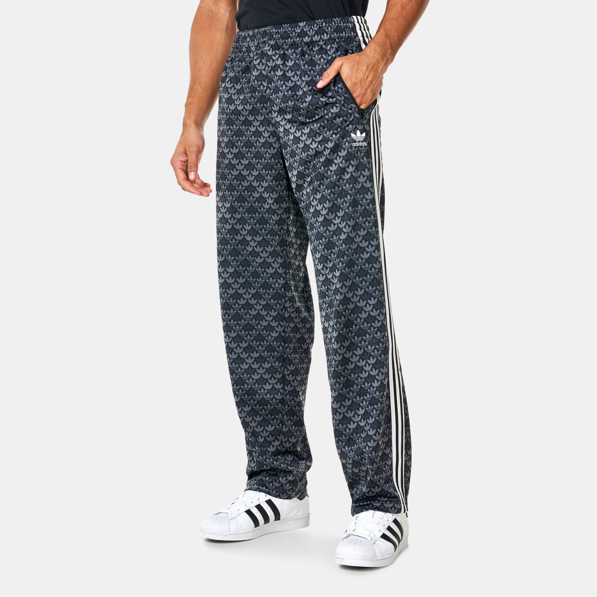 Adidas designer pants outlet