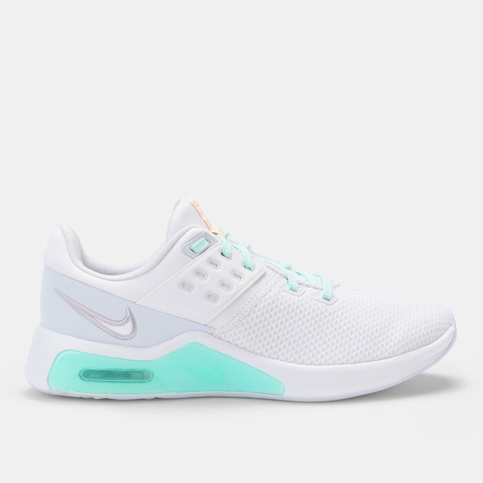 Nike Women's Air Max Bella TR 4 Shoe White Nike Women's Air Max Bella TR 4 Shoe White image number 0
