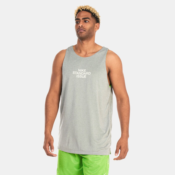 Nike Men's Dri-FIT Standard Issue Reversible Basketball Jersey Green Nike Men's Dri-FIT Standard Issue Reversible Basketball Jersey Green image number 3