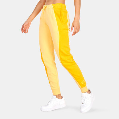 Nike Women's Sportswear Air Mid-Rise Fleece Joggers yellow Nike Women's Sportswear Air Mid-Rise Fleece Joggers yellow